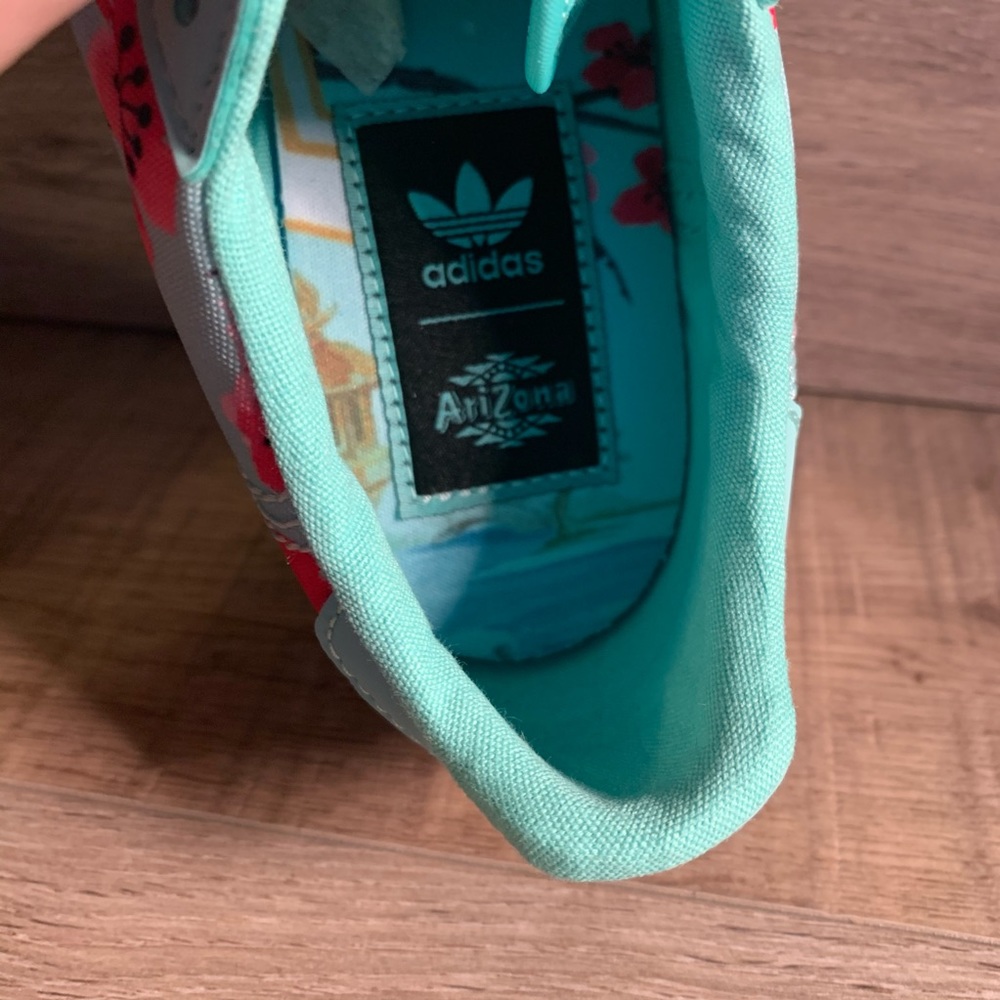 Adidas x AriZona Continental Vulc J Kids Unisex - Picture 6 of 8